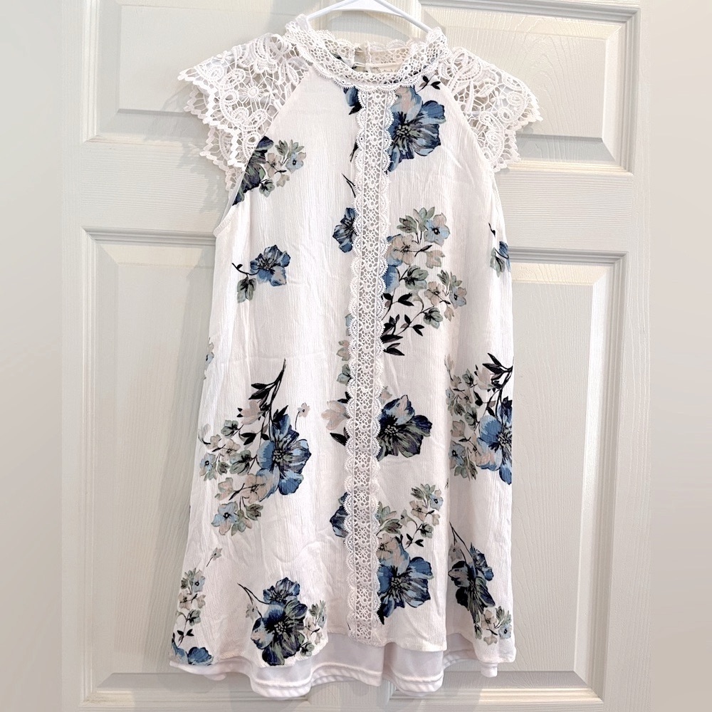 ALTAR’D STATE Floral Lace Trim Dress - Picture 1 of 8